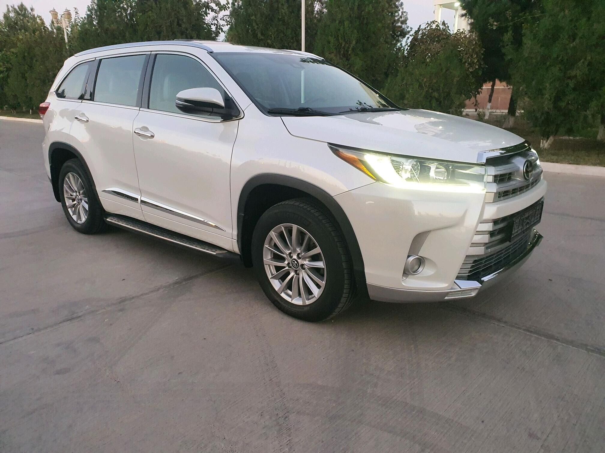 Toyota Highlander 2018 - 500 000 TMT - Mary - img 9