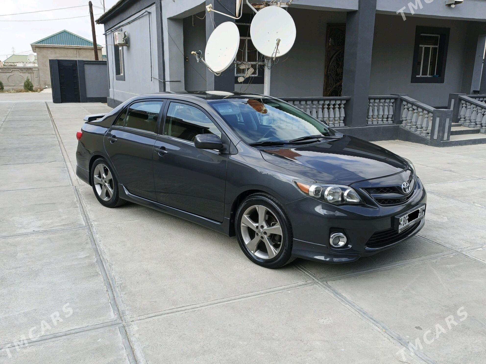 Toyota Corolla 2011 - 170 000 TMT - Balkanabat - img 3