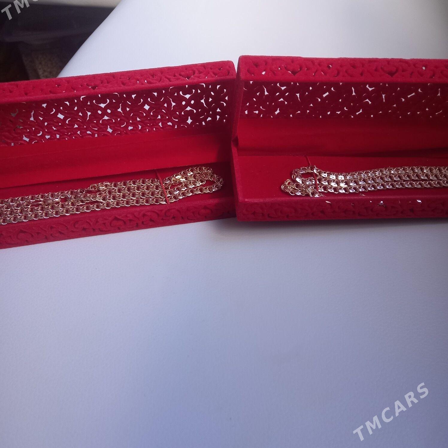 kardinal gyzyl - Туркменбаши - img 1