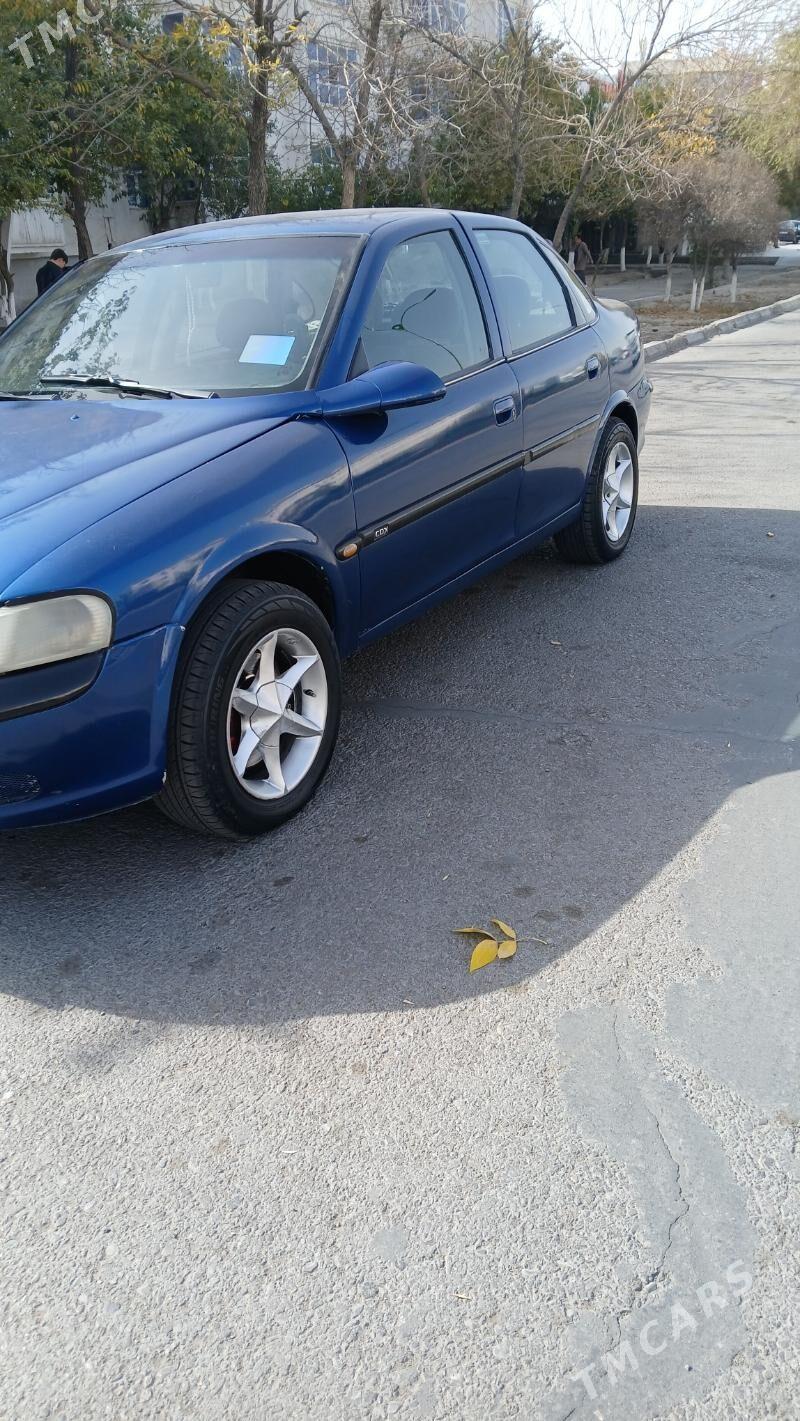 Opel Vectra 1997 - 50 000 TMT - Daşoguz - img 3