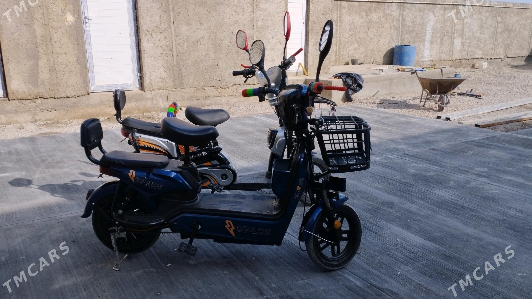 tokly skuter - Balkanabat - img 3