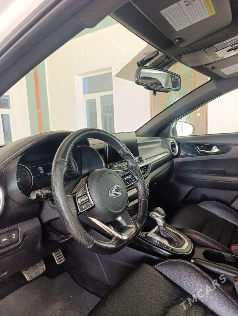 Kia Forte 2021 - 250 000 TMT - Ашхабад - img 4
