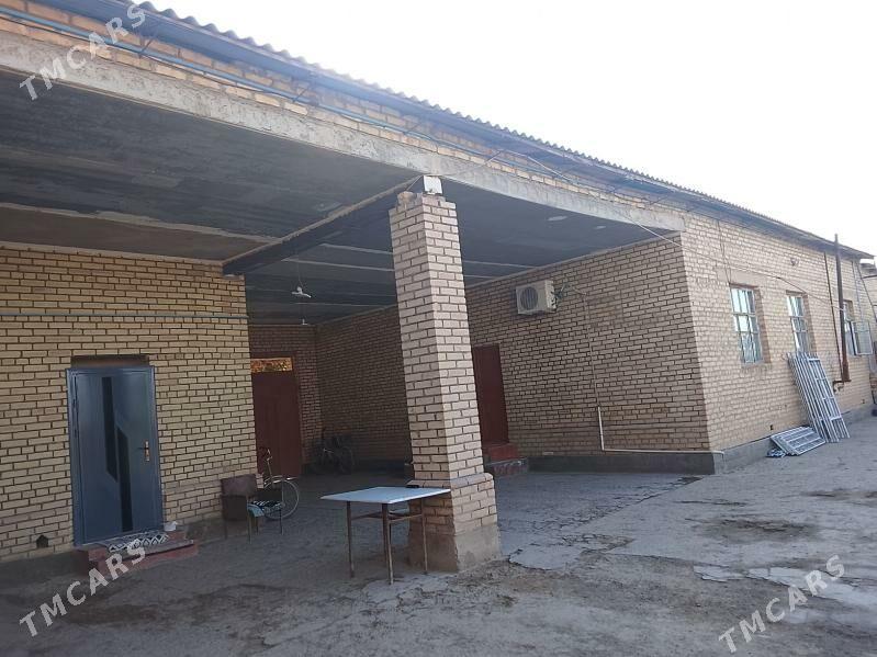 jay - Дянев - img 2