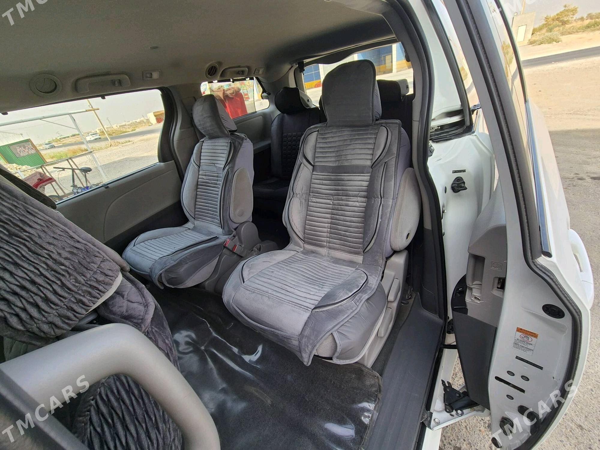 Toyota Sienna 2015 - 330 000 TMT - Mary - img 5