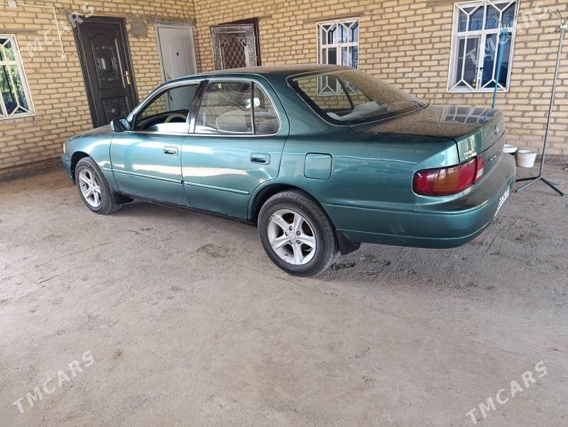 Toyota Camry 1996 - 90 000 TMT - Wekilbazar - img 1