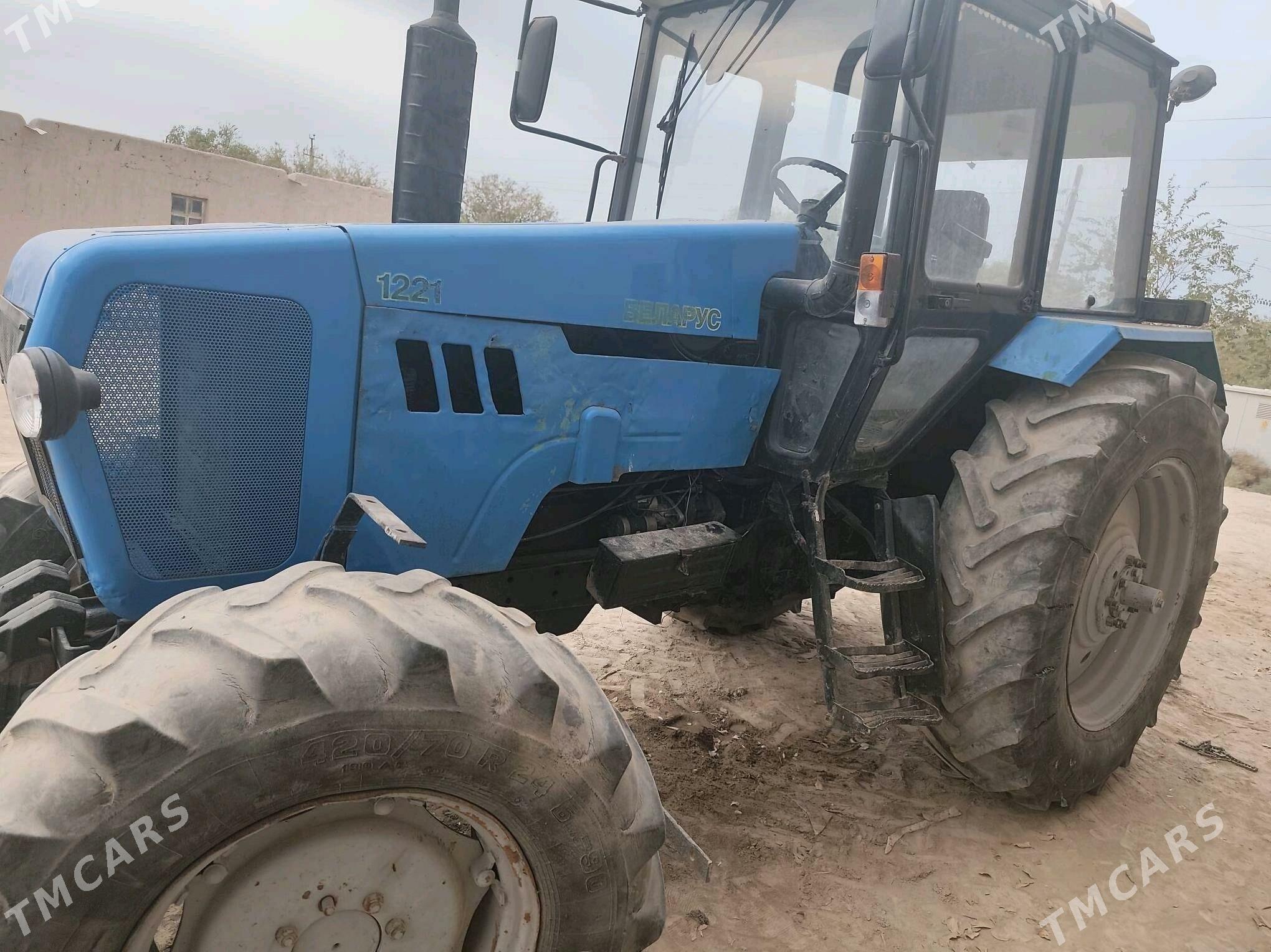 Belarus 923 2007 - 170 000 TMT - Gurbansoltan Eje - img 2