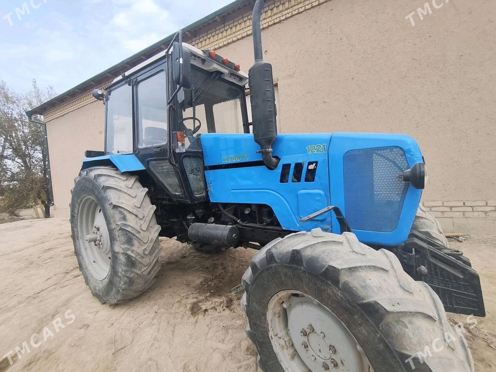 Belarus 923 2007 - 170 000 TMT - Gurbansoltan Eje - img 8