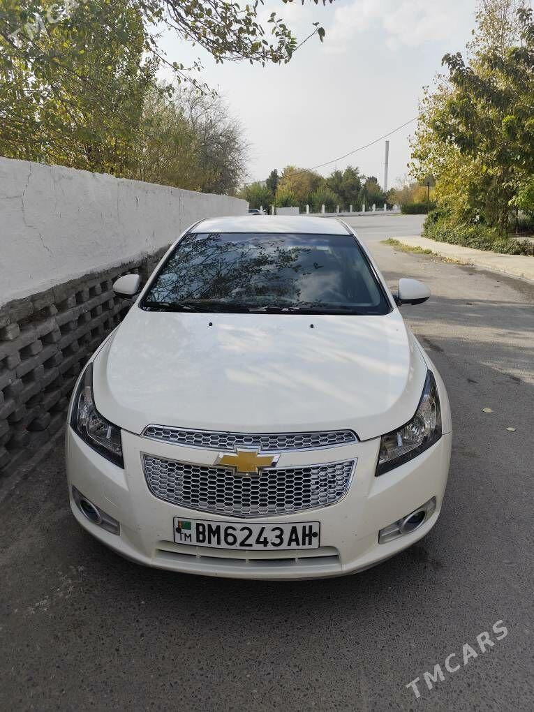 Chevrolet Cruze 2011 - 115 000 TMT - Ак-Бугдайский этрап - img 2
