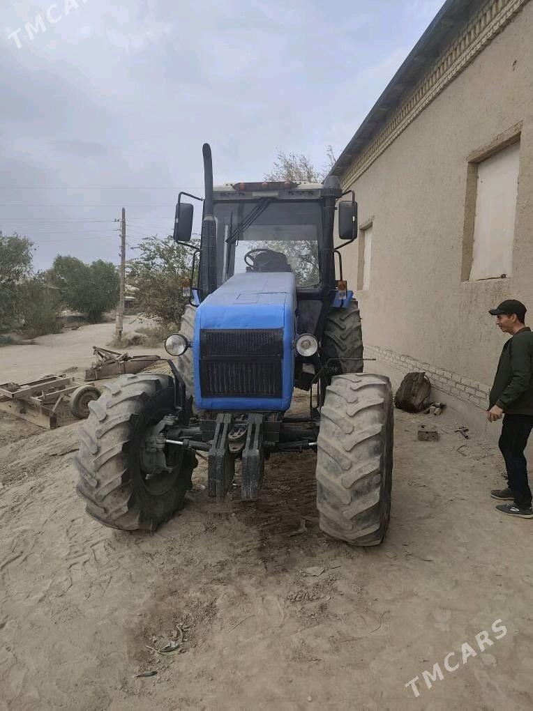 Belarus 923 2007 - 170 000 TMT - Gurbansoltan Eje - img 7