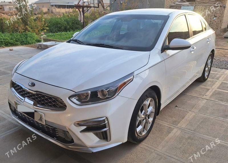 Kia Forte 2021 - 225 000 TMT - Мары - img 1
