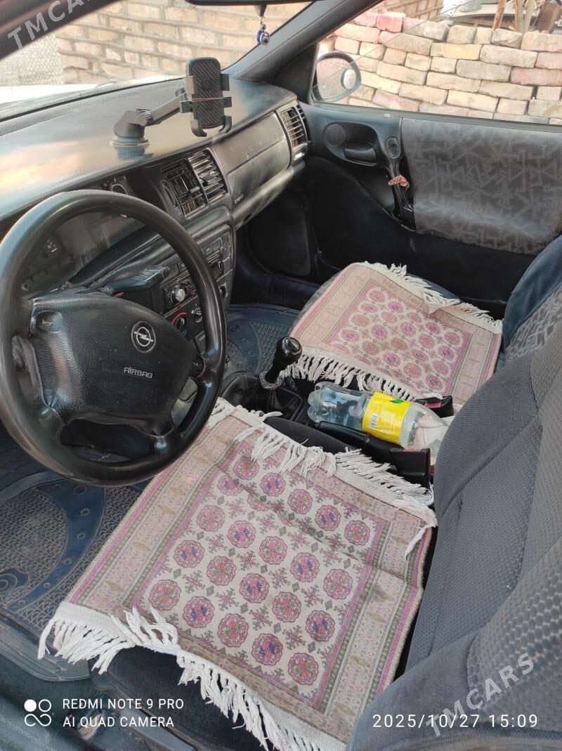 Opel Vectra 1996 - 41 000 TMT - Baýramaly - img 3