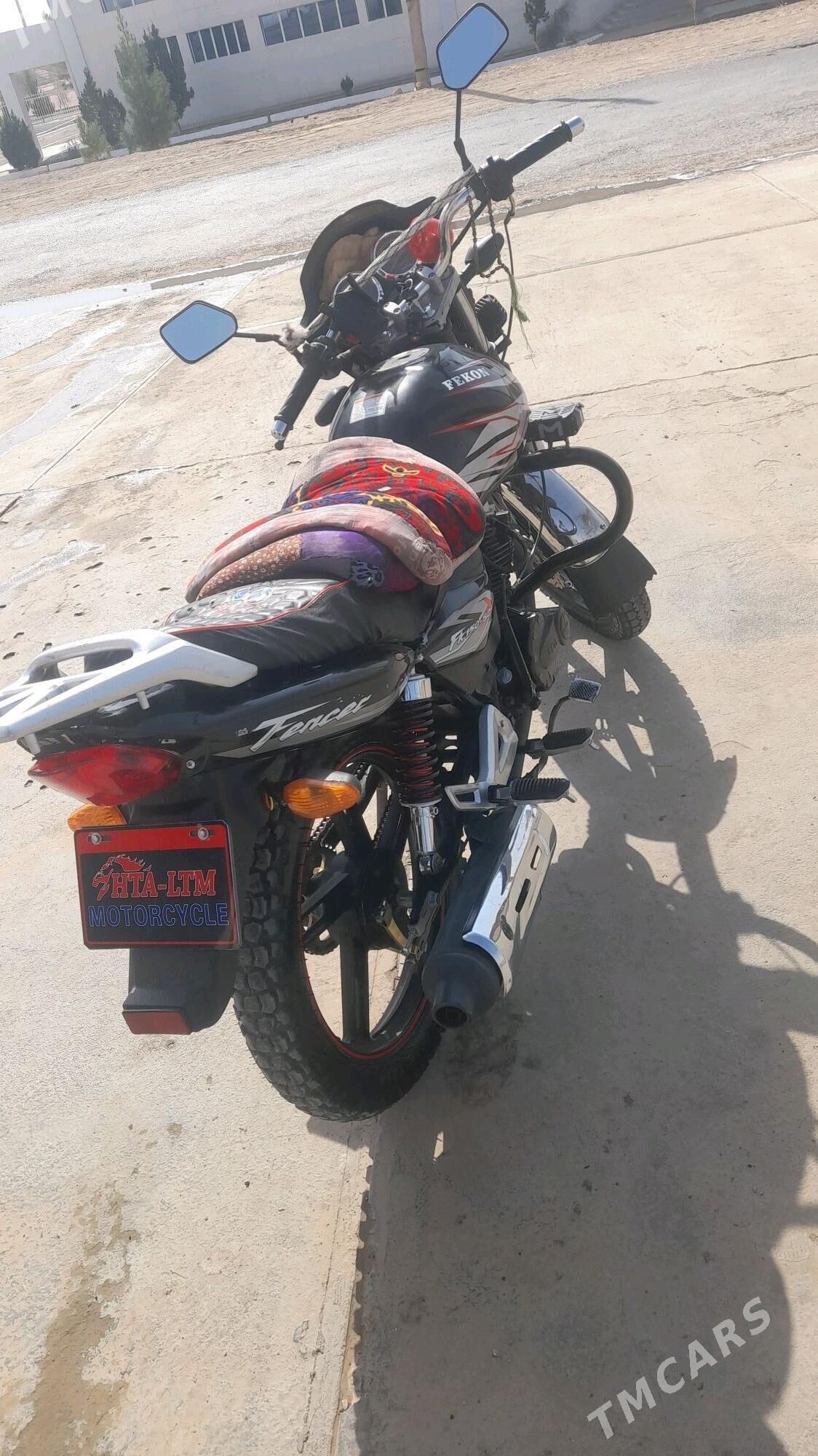 Fekon FK150-8G 2018 - 16 000 TMT - Тагтабазар - img 3