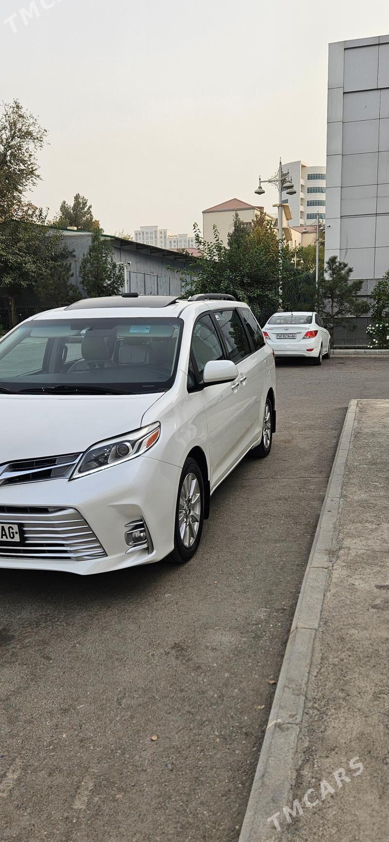 Toyota Sienna 2016 - 405 000 TMT - Ашхабад - img 3