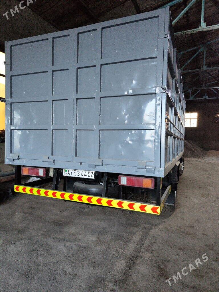 Mercedes-Benz ACTROS 3331 1997 - 200 000 TMT - Daşoguz - img 3