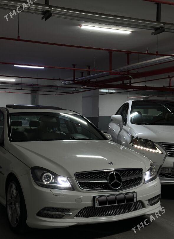 Mercedes-Benz C350 2010 - 230 000 TMT - Aşgabat - img 1