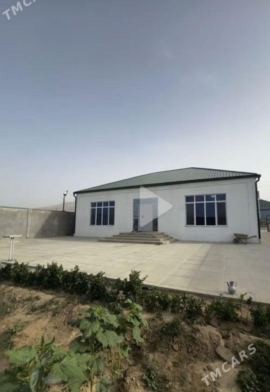 Satlyk Jaý Gäwers oba - Ак-Бугдайский этрап - img 1