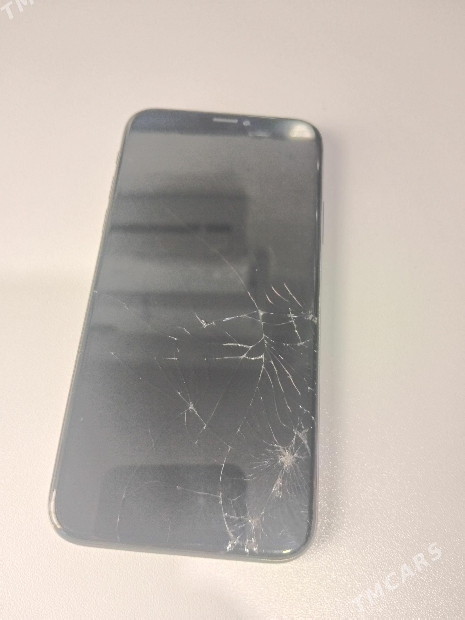 Ayfon x - Mary - img 2