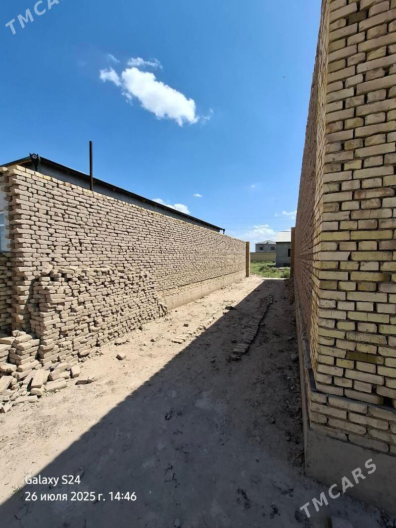 ucaska can̈ bazar dunya bazar - Шабатский этрап - img 4