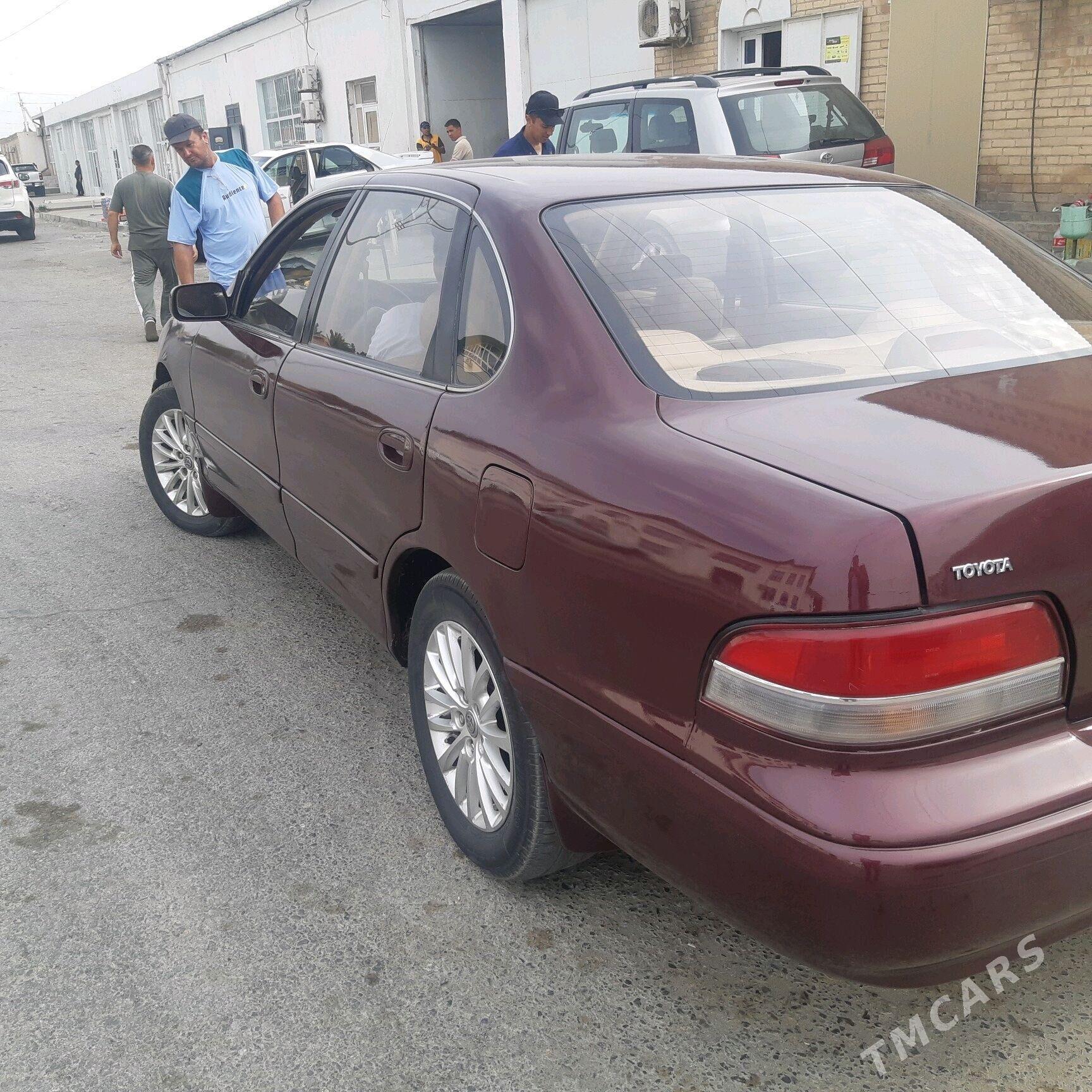 Toyota Avalon 1996 - 120 000 TMT - Dänew - img 3