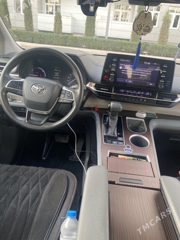 Toyota Sienna 2021 - 490 000 TMT - Мары - img 3