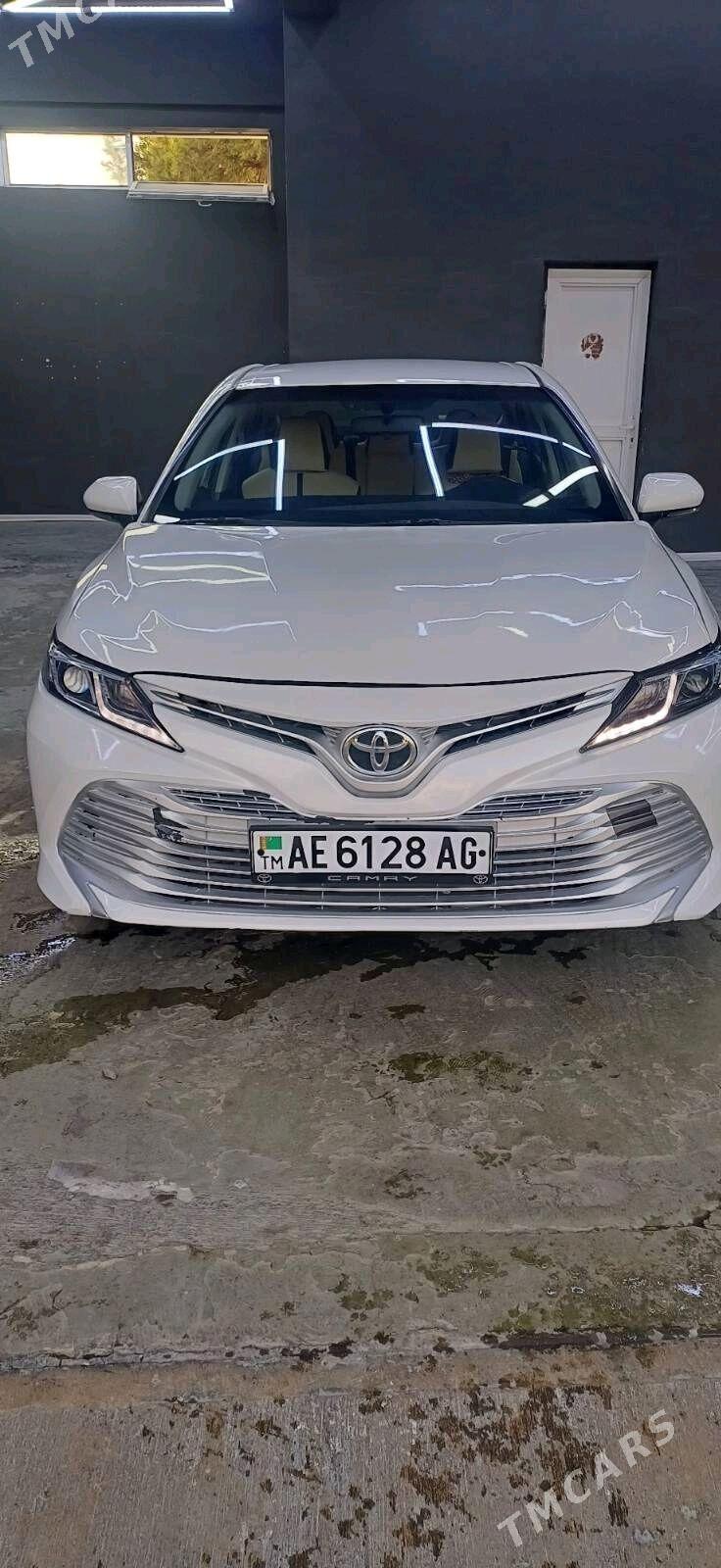 Toyota Camry 2020 - 230 000 TMT - Aşgabat - img 1