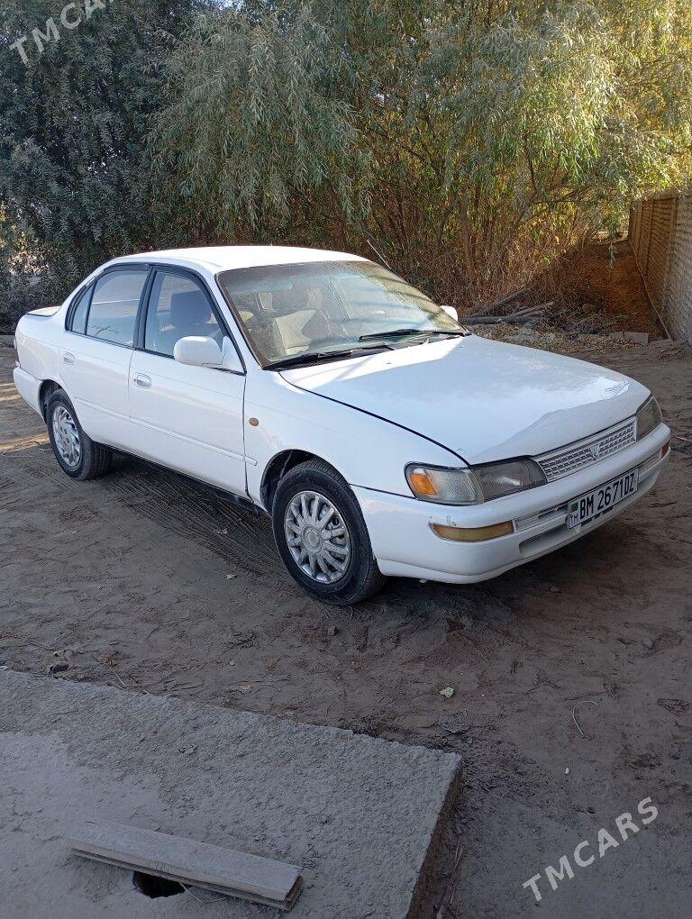 Toyota Corolla 1994 - 60 000 TMT - Köneürgenç - img 3