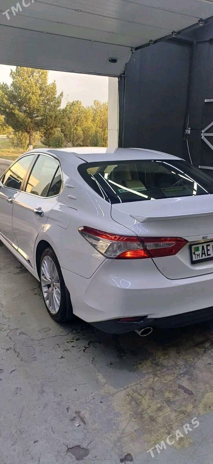 Toyota Camry 2020 - 230 000 TMT - Aşgabat - img 5