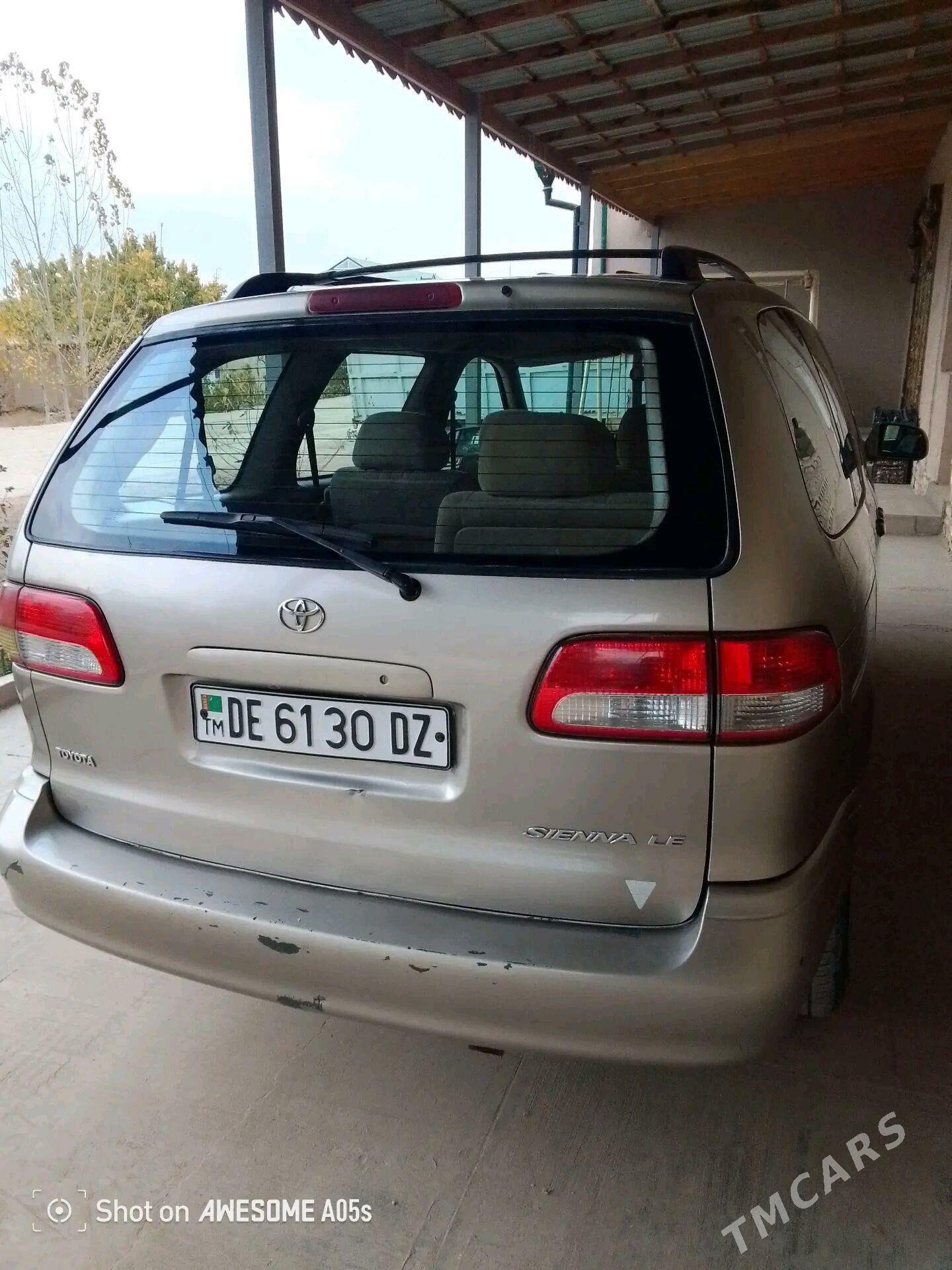 Toyota Sienna 2001 - 200 000 TMT - Гурбансолтан Едже - img 2