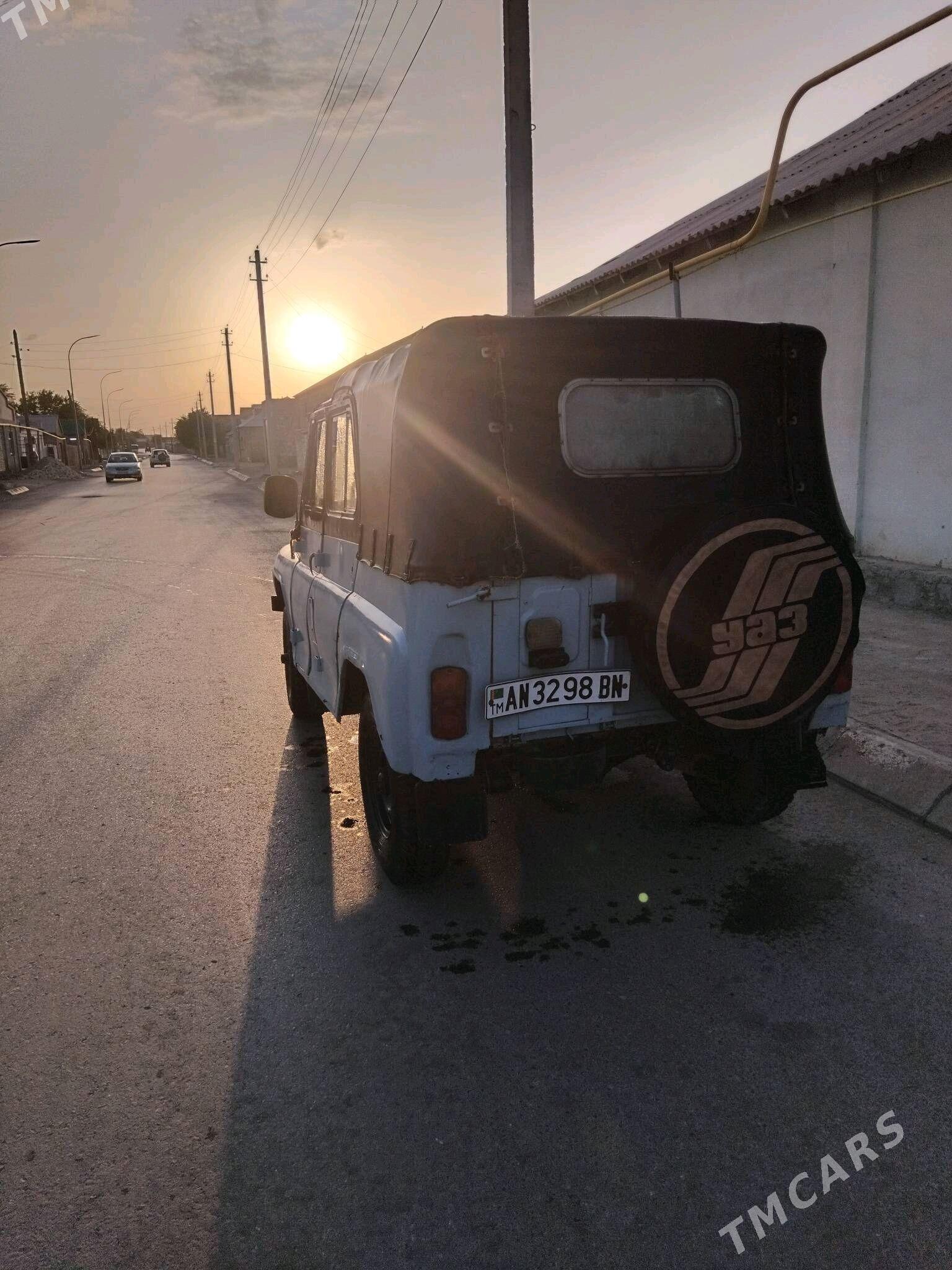 UAZ 469 1998 - 25 000 TMT - Берекет - img 2