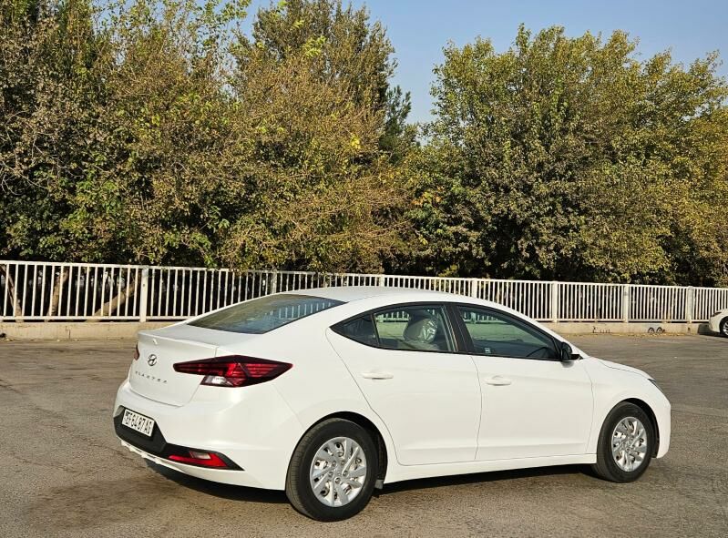 Hyundai Elantra 2020 - 239 000 TMT - Ашхабад - img 4