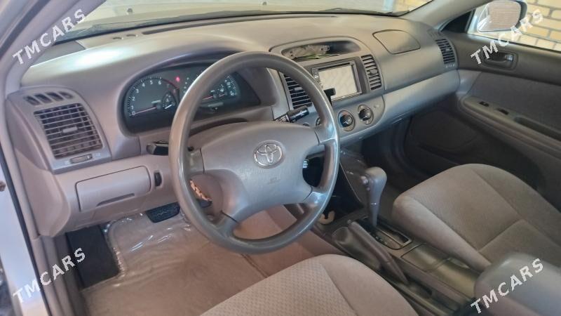Toyota Camry 2004 - 213 000 TMT - Мары - img 8