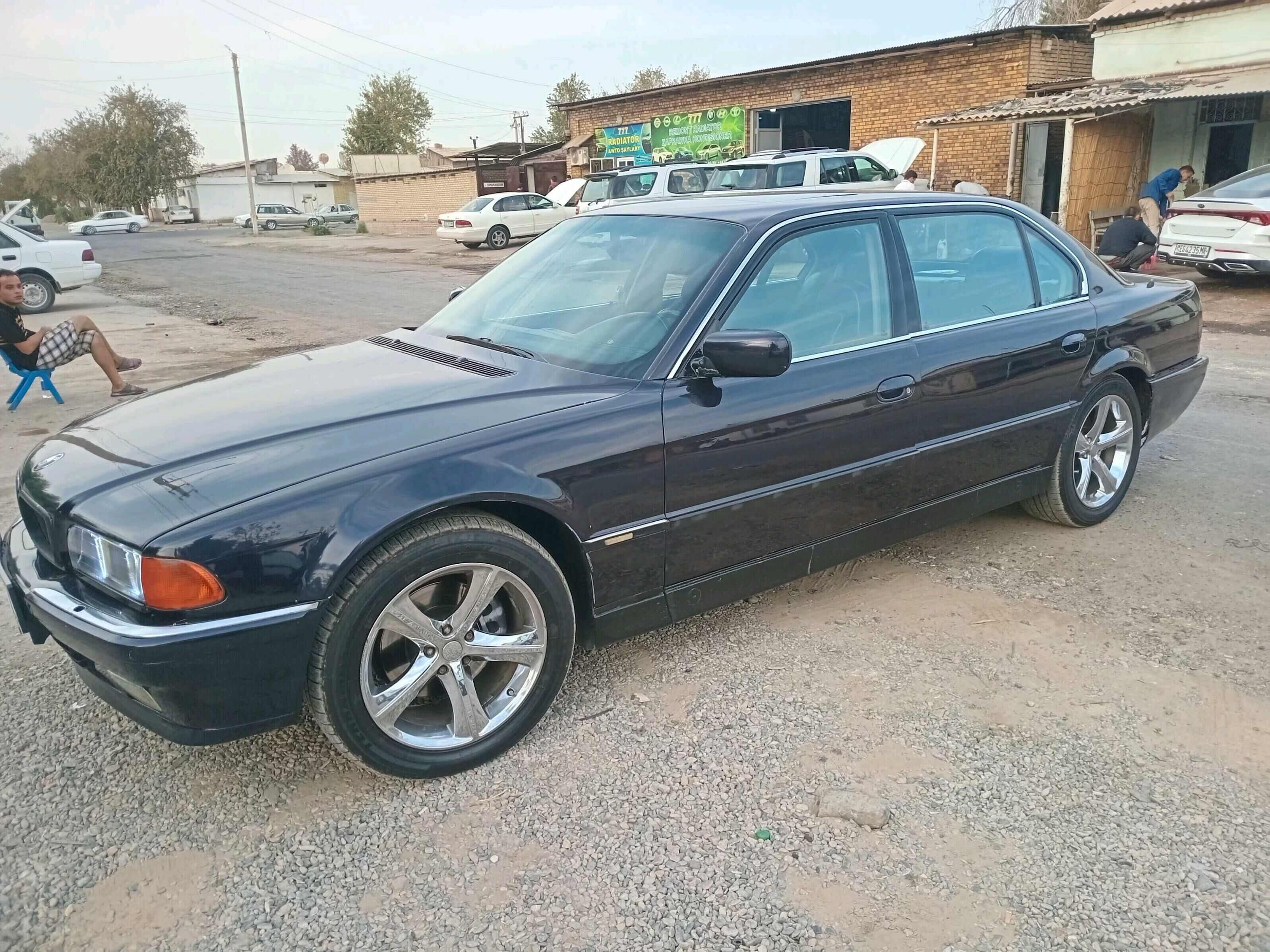 BMW 740 1995 - 70 000 TMT - Mary - img 5