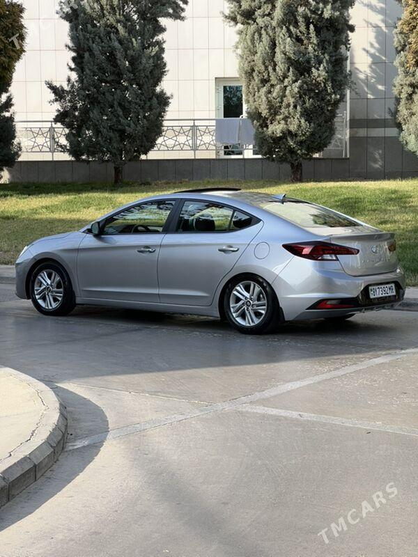 Hyundai Elantra 2020 - 250 000 TMT - Мары - img 5