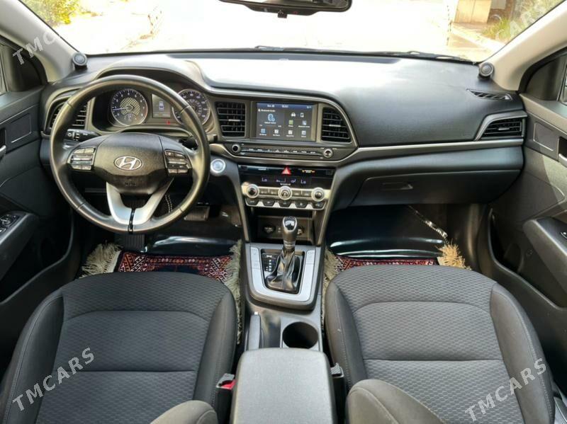 Hyundai Elantra 2020 - 250 000 TMT - Мары - img 2