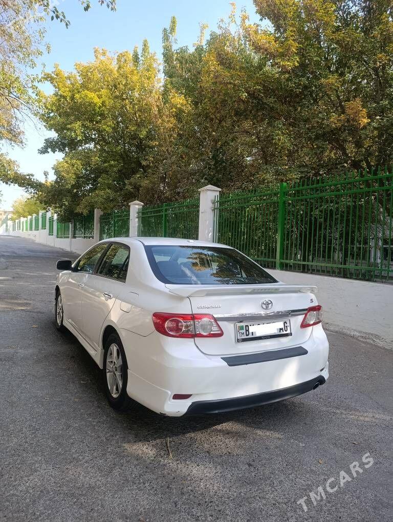 Toyota Corolla 2011 - 185 000 TMT - Ашхабад - img 4