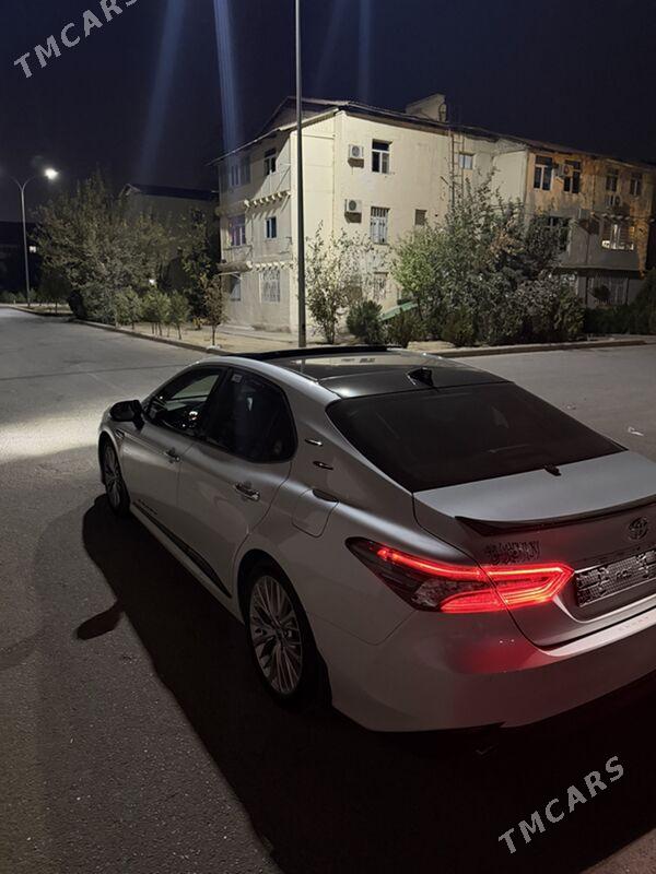 Toyota Camry 2023 - 500 000 TMT - Aşgabat - img 4