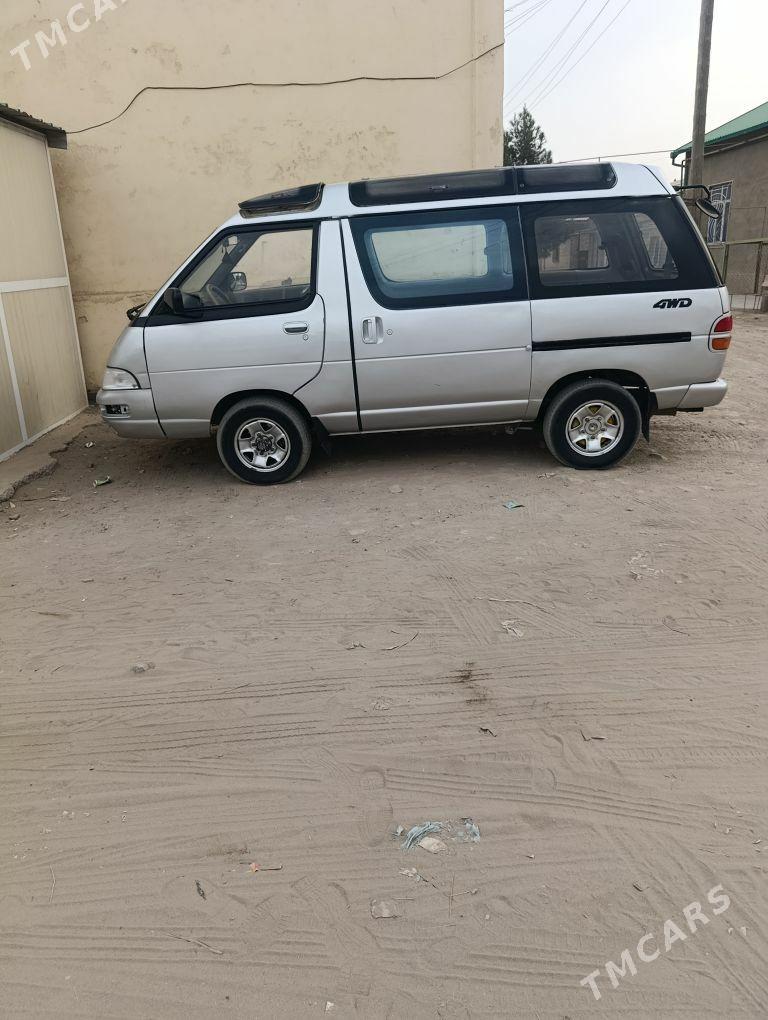 Toyota Town Ace 1993 - 35 000 TMT - Саят - img 1