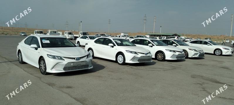 Toyota Camry 2021 - 230 000 TMT - Aşgabat - img 2