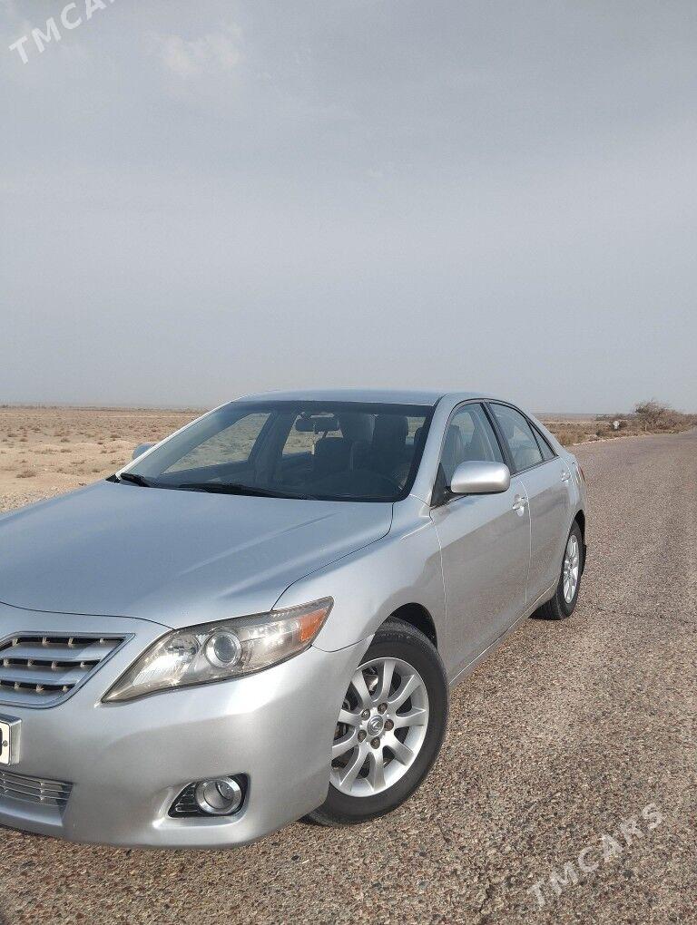 Toyota Camry 2010 - 155 000 TMT - Газаджак - img 9