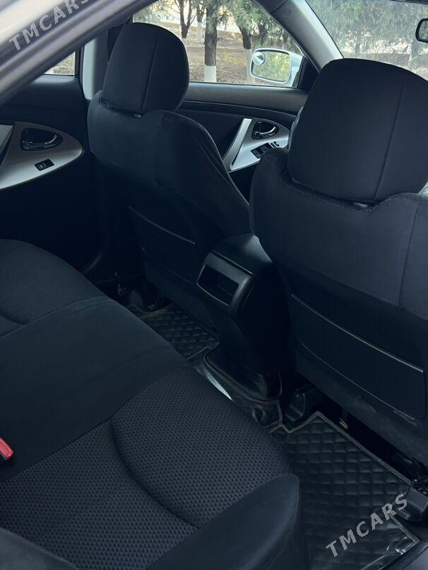 Toyota Camry 2011 - 218 000 TMT - Дашогуз - img 4