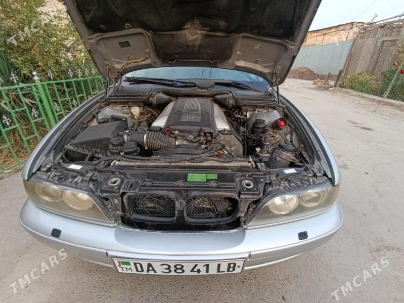 BMW E39 1998 - 95 000 TMT - Türkmenabat - img 6
