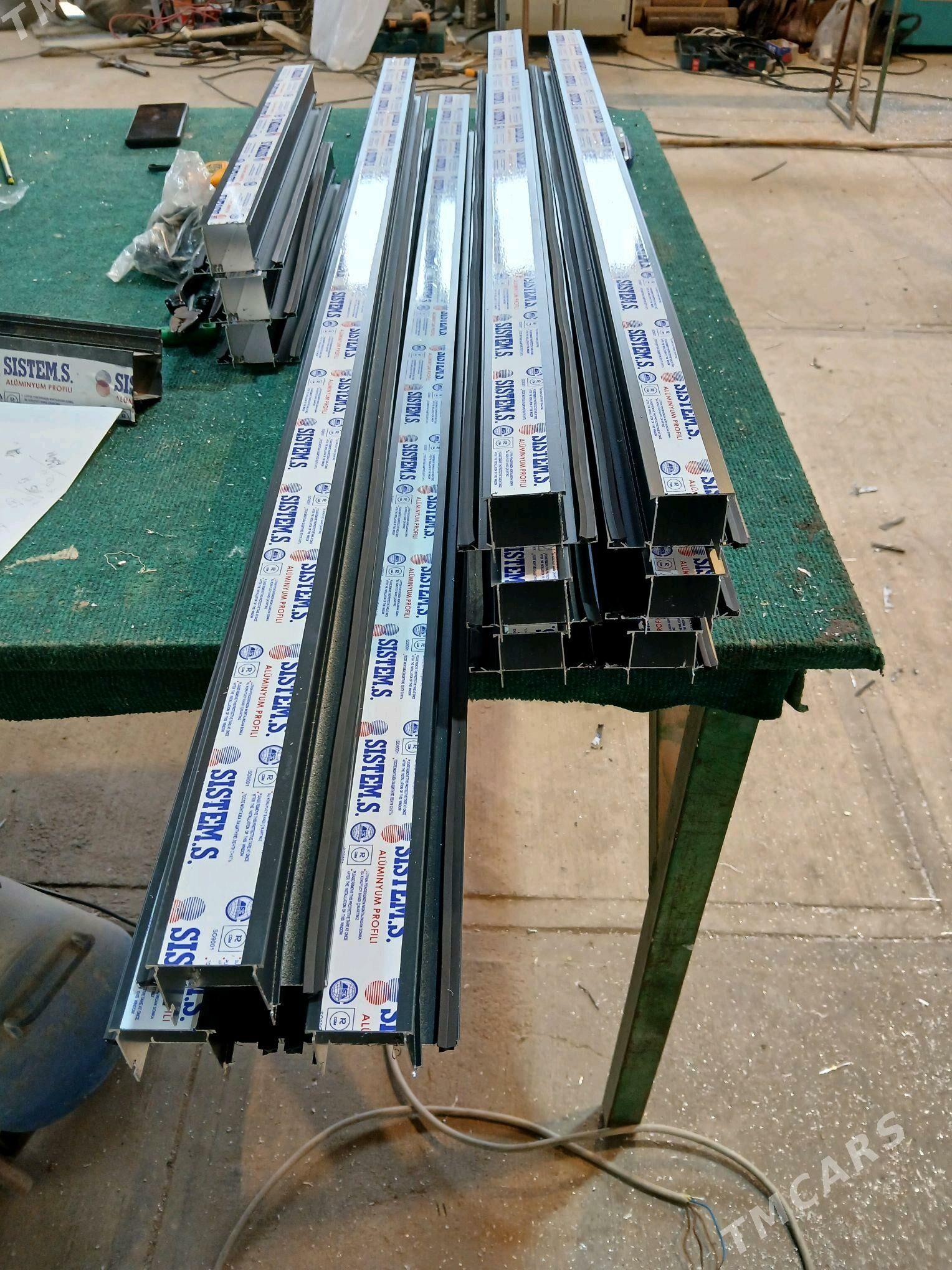 Ayna gapy ussa gozleyan - Чоганлы - img 2