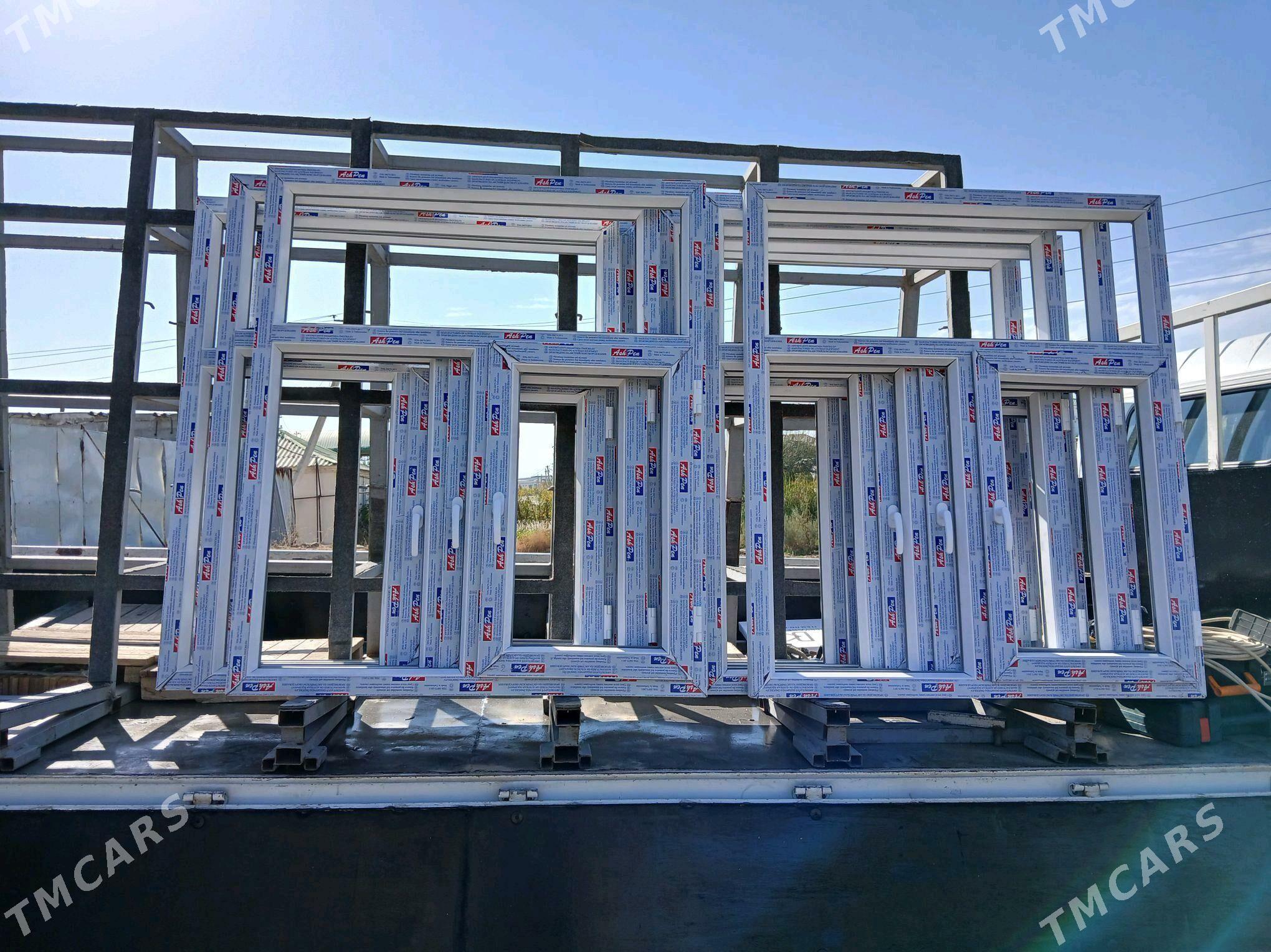 Ayna gapy ussa gozleyan - Чоганлы - img 4