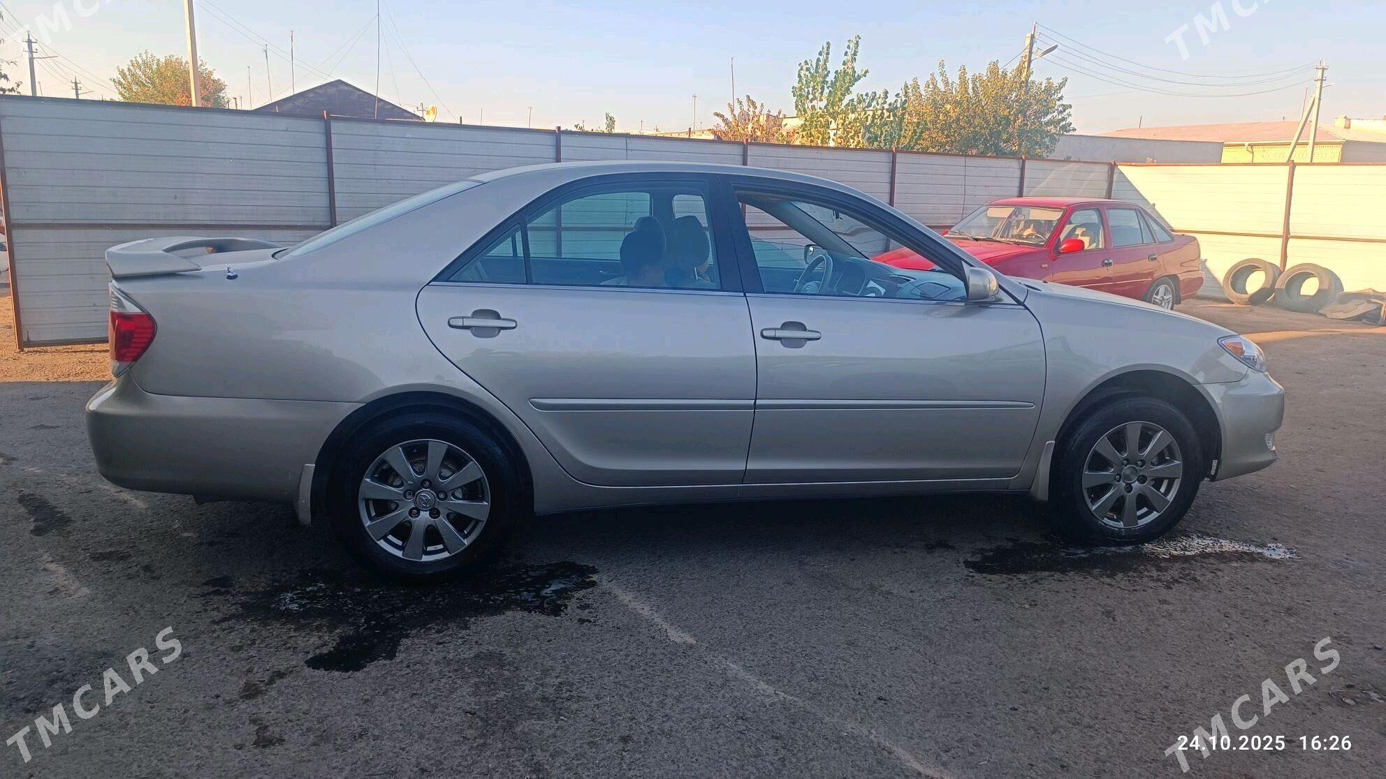 Toyota Camry 2005 - 165 000 TMT - Дашогуз - img 7