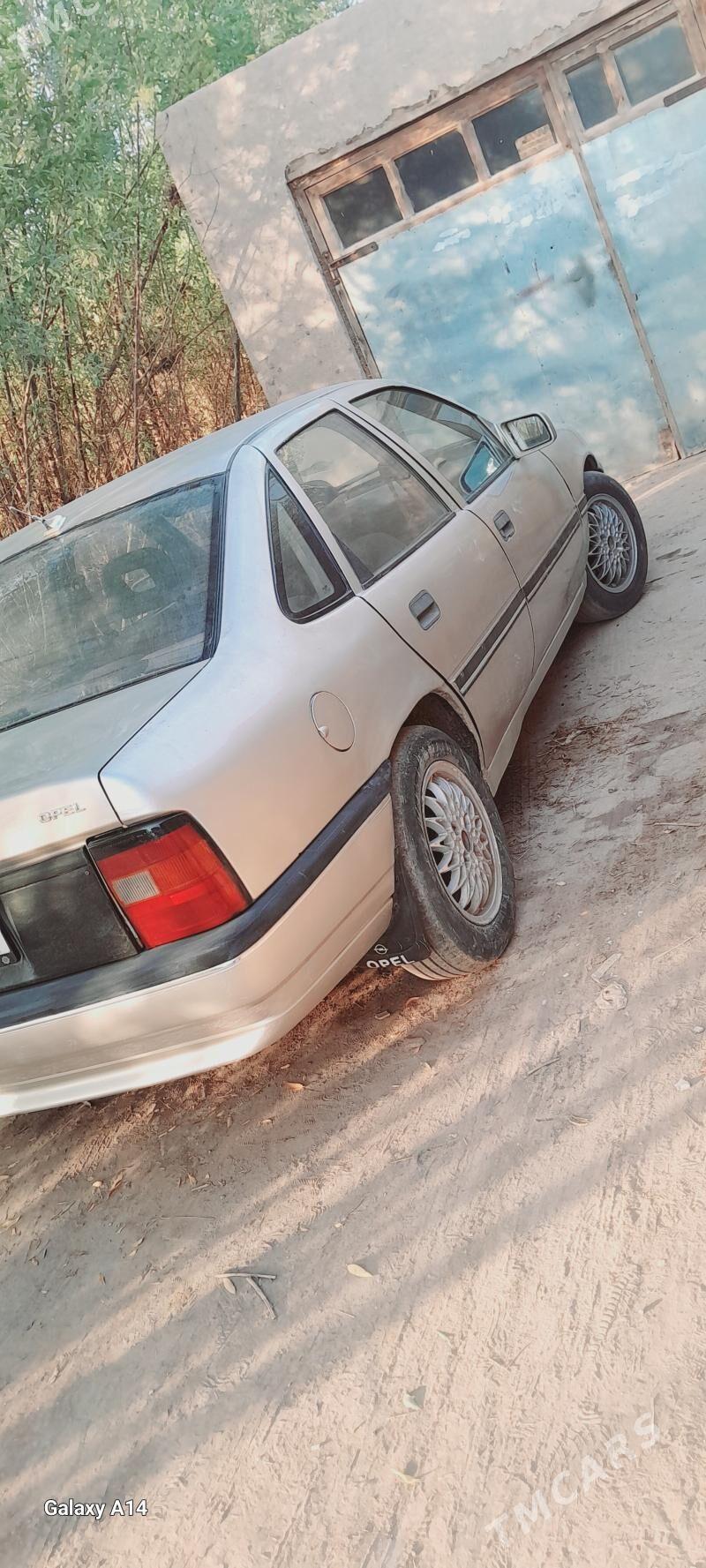 Opel Vectra 1990 - 25 000 TMT - Şabat etr. - img 2