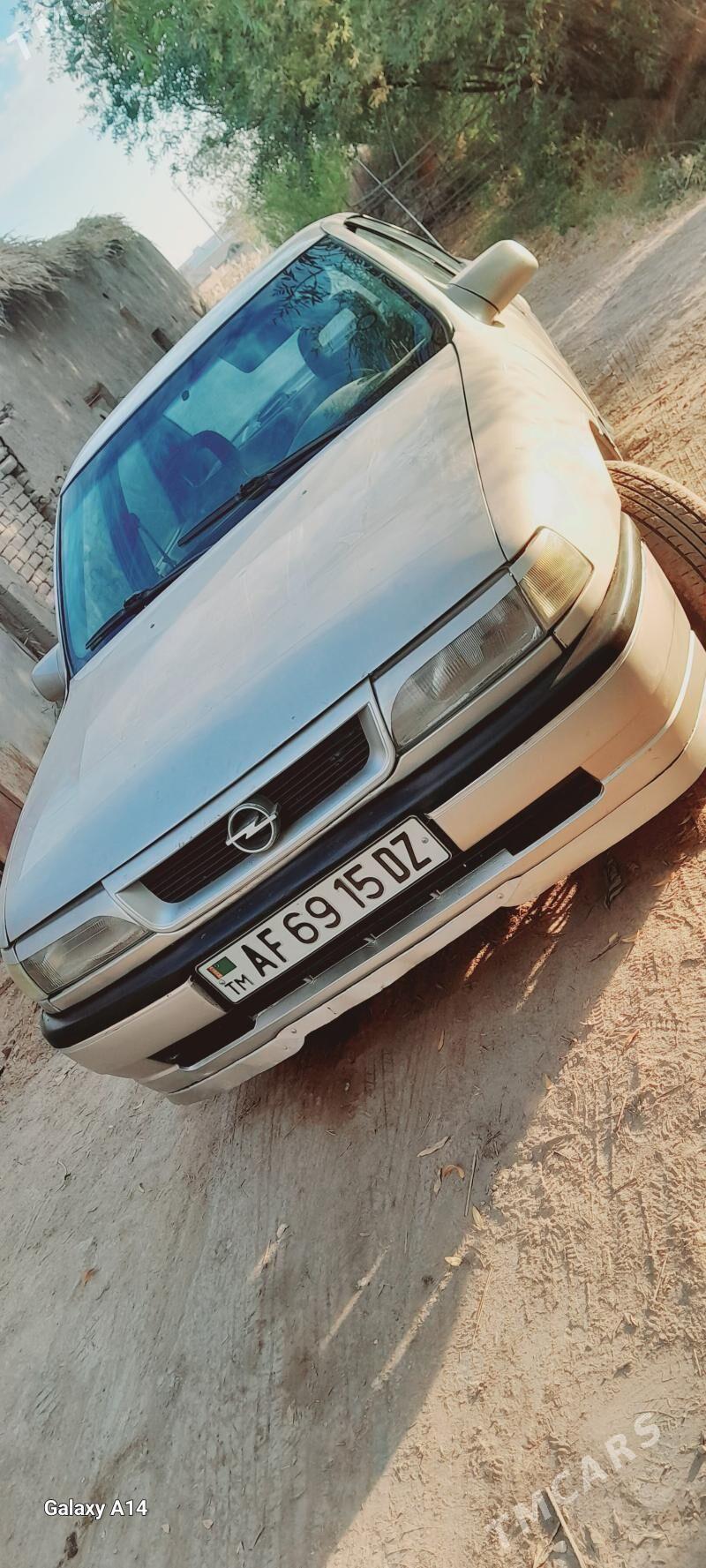 Opel Vectra 1990 - 25 000 TMT - Şabat etr. - img 4