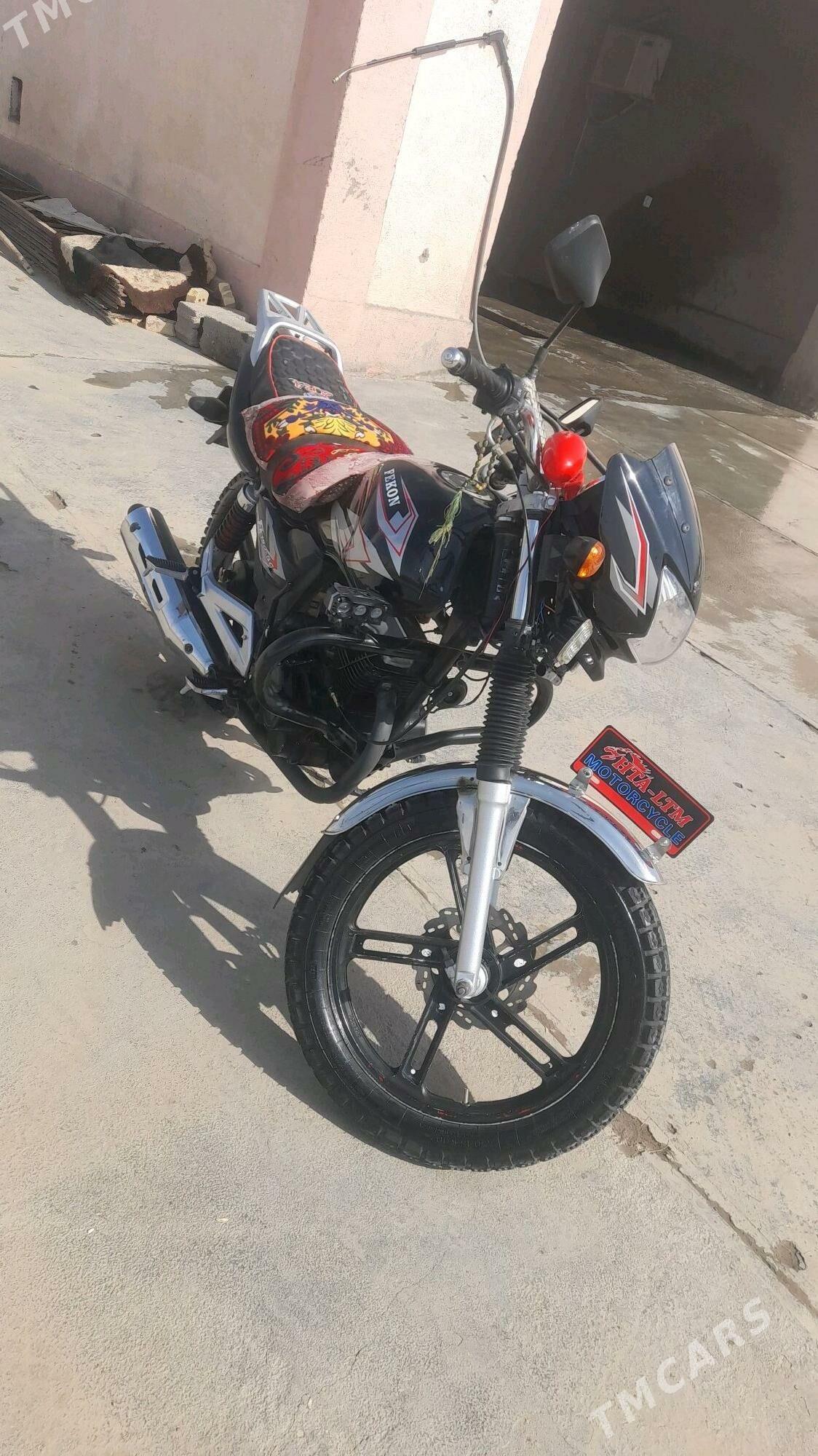 Fekon FK150-8G 2018 - 16 000 TMT - Тагтабазар - img 2