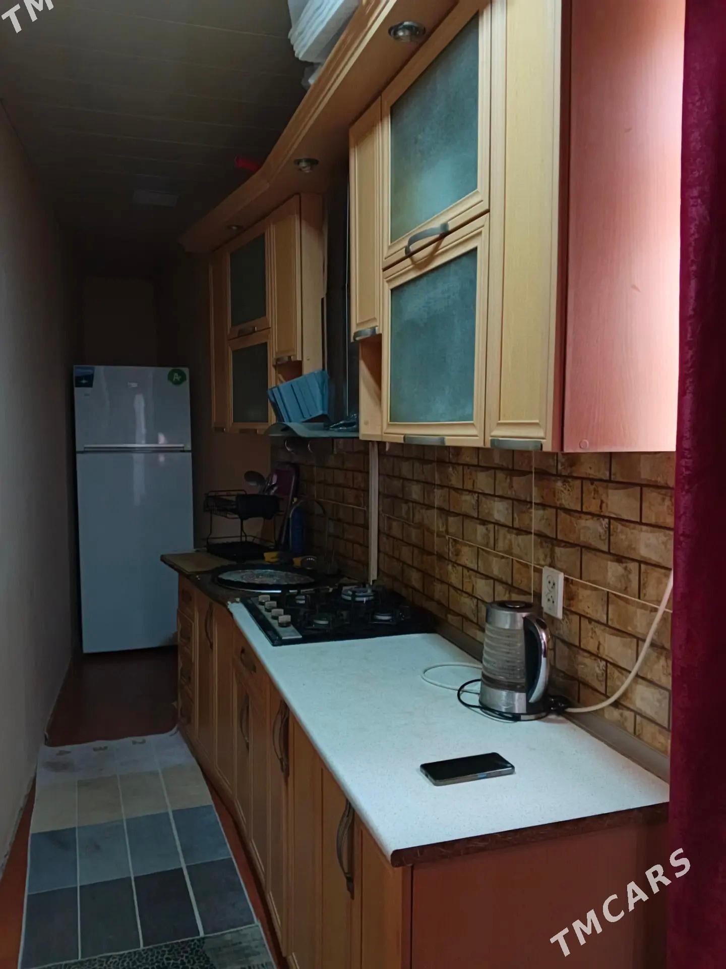 КВАРТИРА-БАРАК - Туркменбаши - img 1