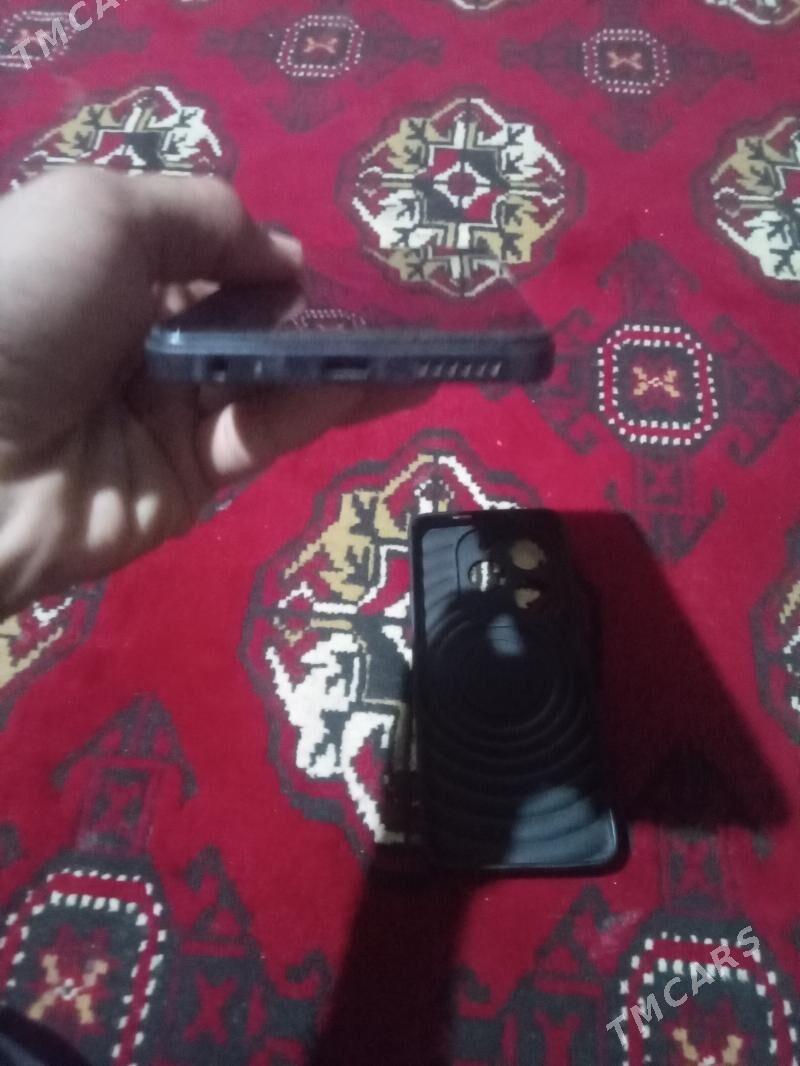 infinix smart 8 pro - Гумдаг - img 5