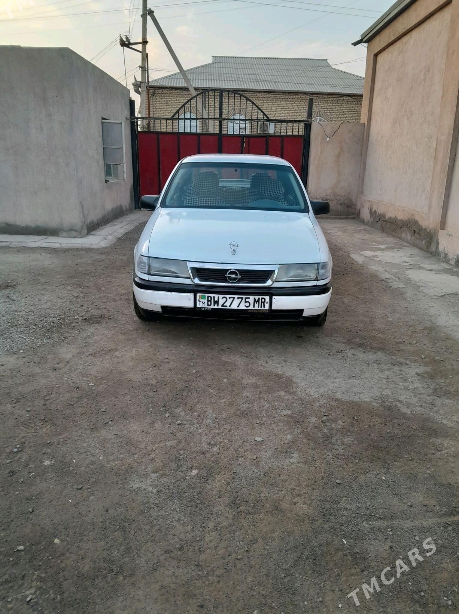 Opel Vectra 1990 - 25 000 TMT - Wekilbazar - img 2